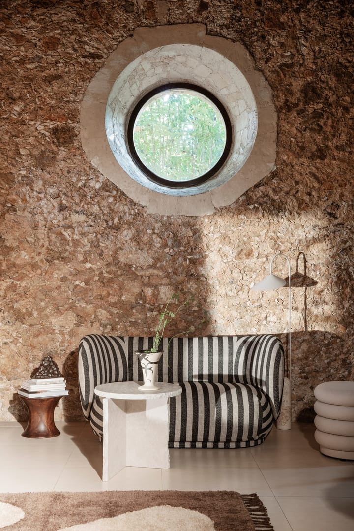 Sofa 2-osobowa Rico, Louisiana sand black Ferm Living