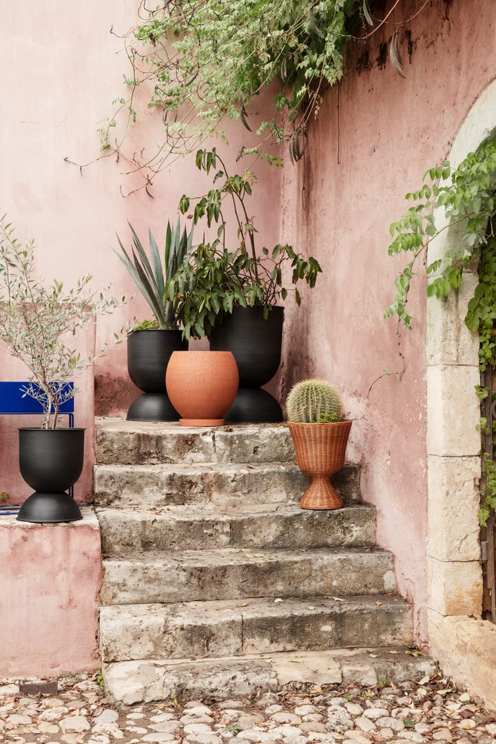 Stojak na doniczkę Agnes, Low Ferm Living