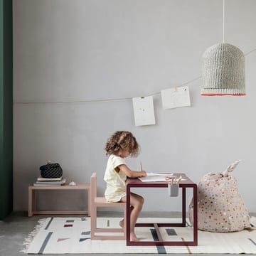 Stolik dziecięcy Little Architecht Table - Różowy - ferm LIVING