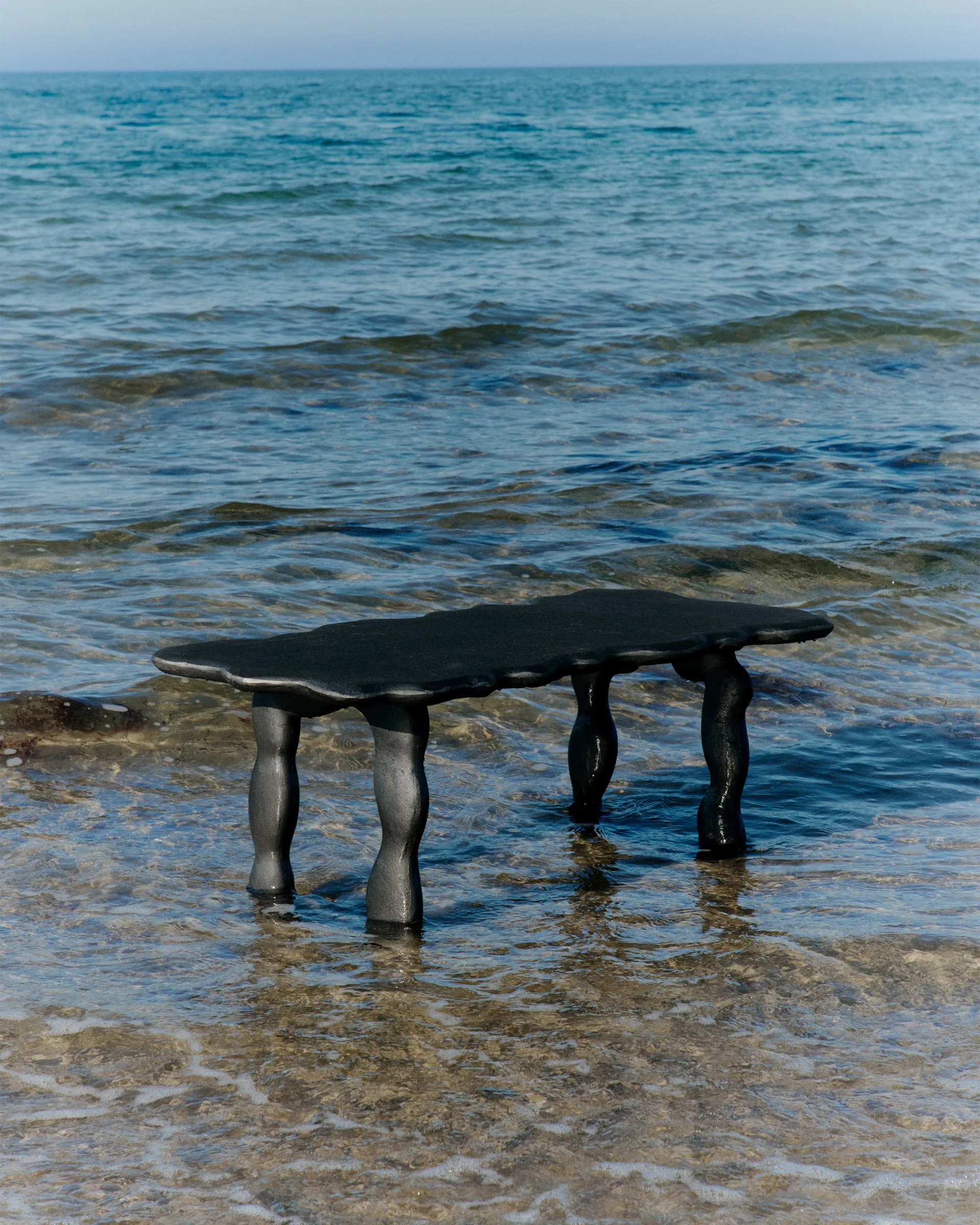 Stolik kawowy Dal Piece 100x50x47 cm, Czarny aluminium Ferm Living