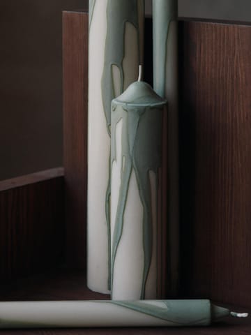 Świeca Dryp - Herbaciana zieleń, 30 cm - Ferm Living