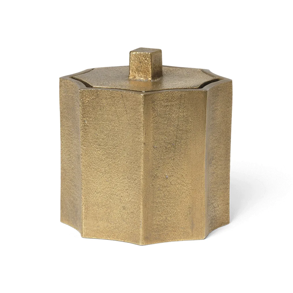 Świeca zapachowa Otte 23 h, Brass finish Ferm Living