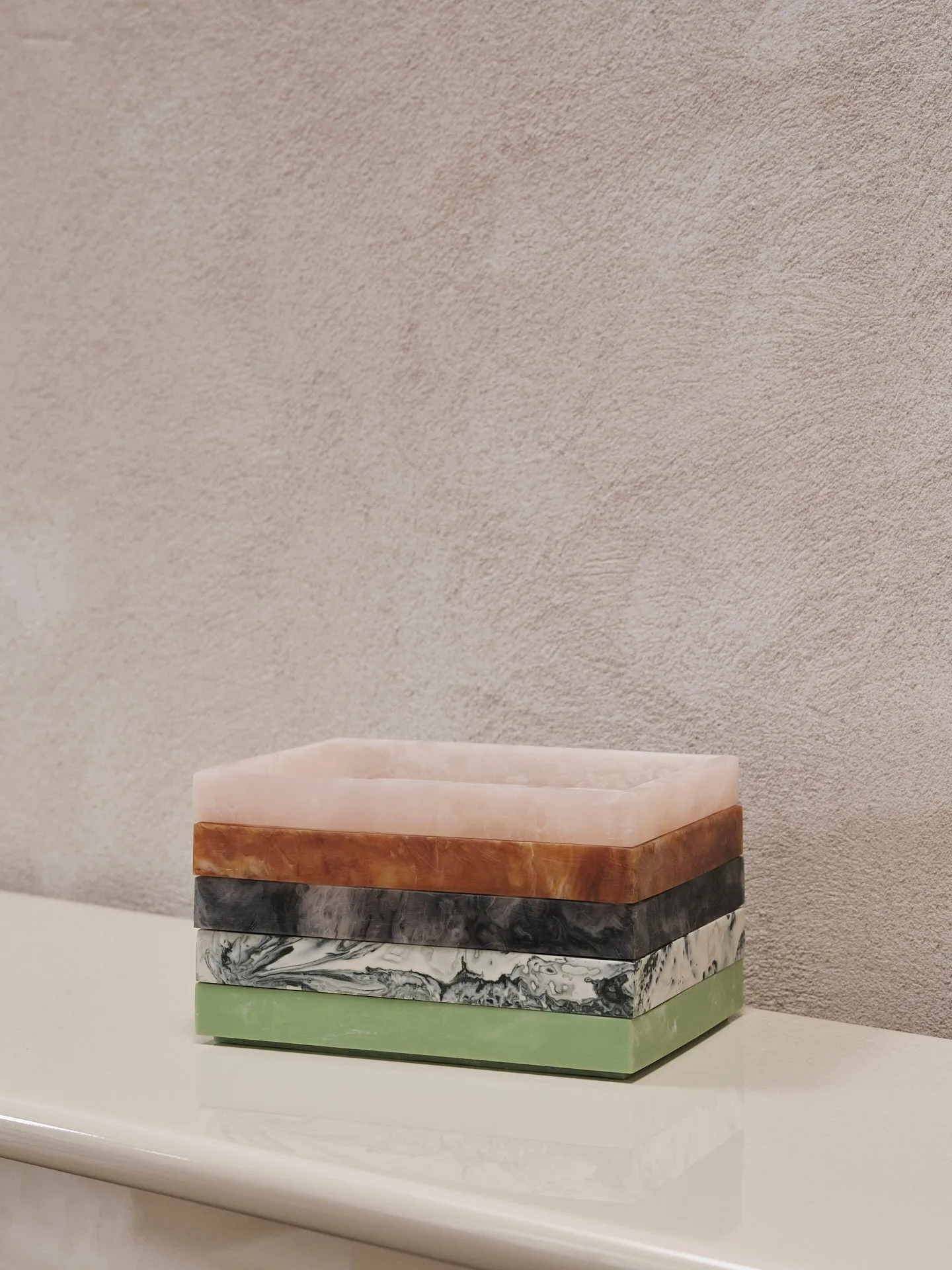 Taca dekoracyjna Mist 15x20 cm, Emerald-off white Ferm Living