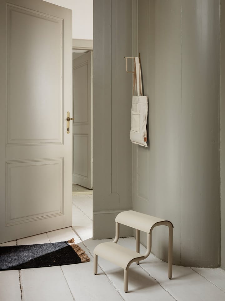Up step stołek, Cashmere Ferm Living
