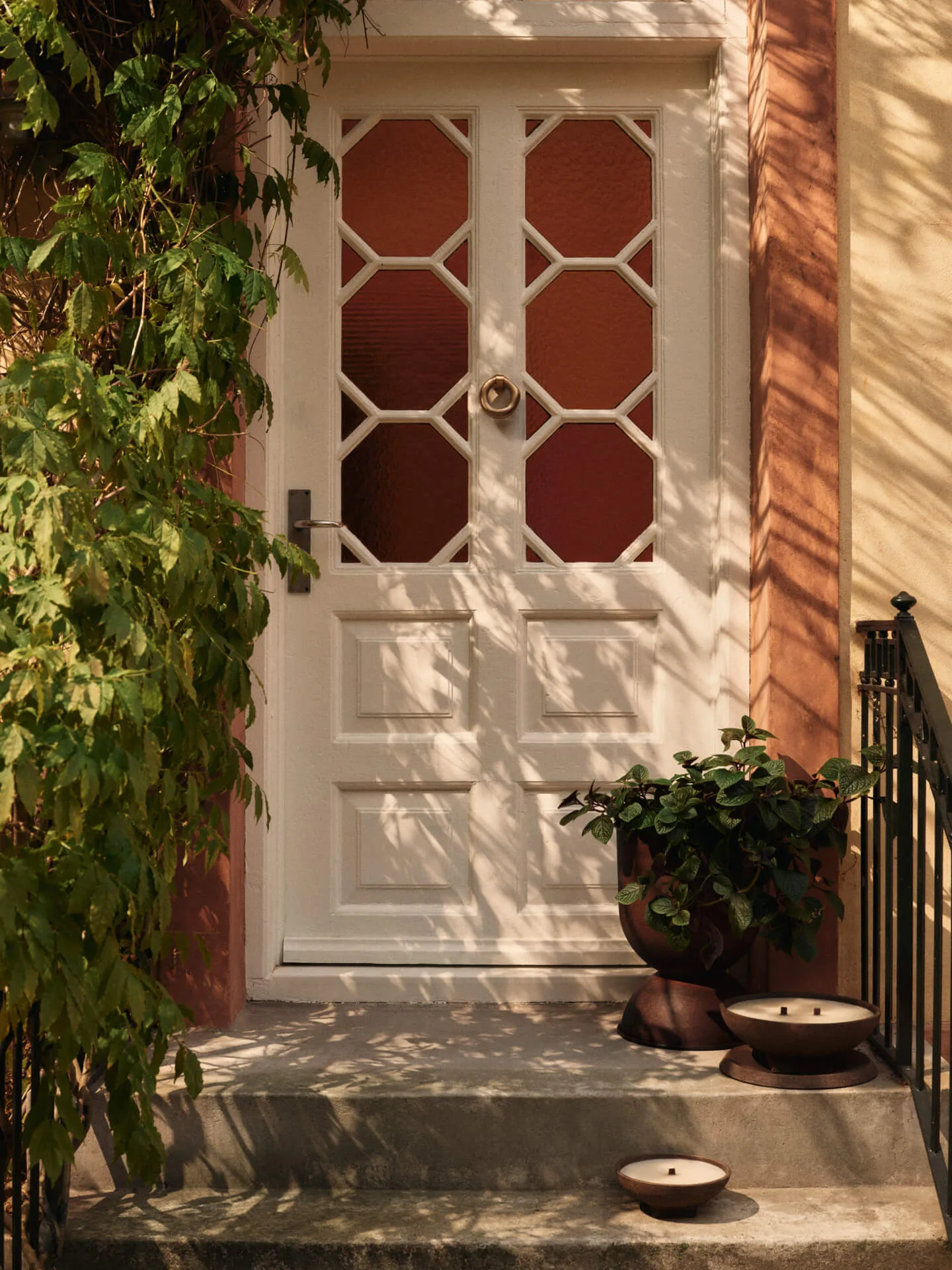 Vei świeca zewnętrzna, Brown, Ø30x12,5 cm Ferm Living