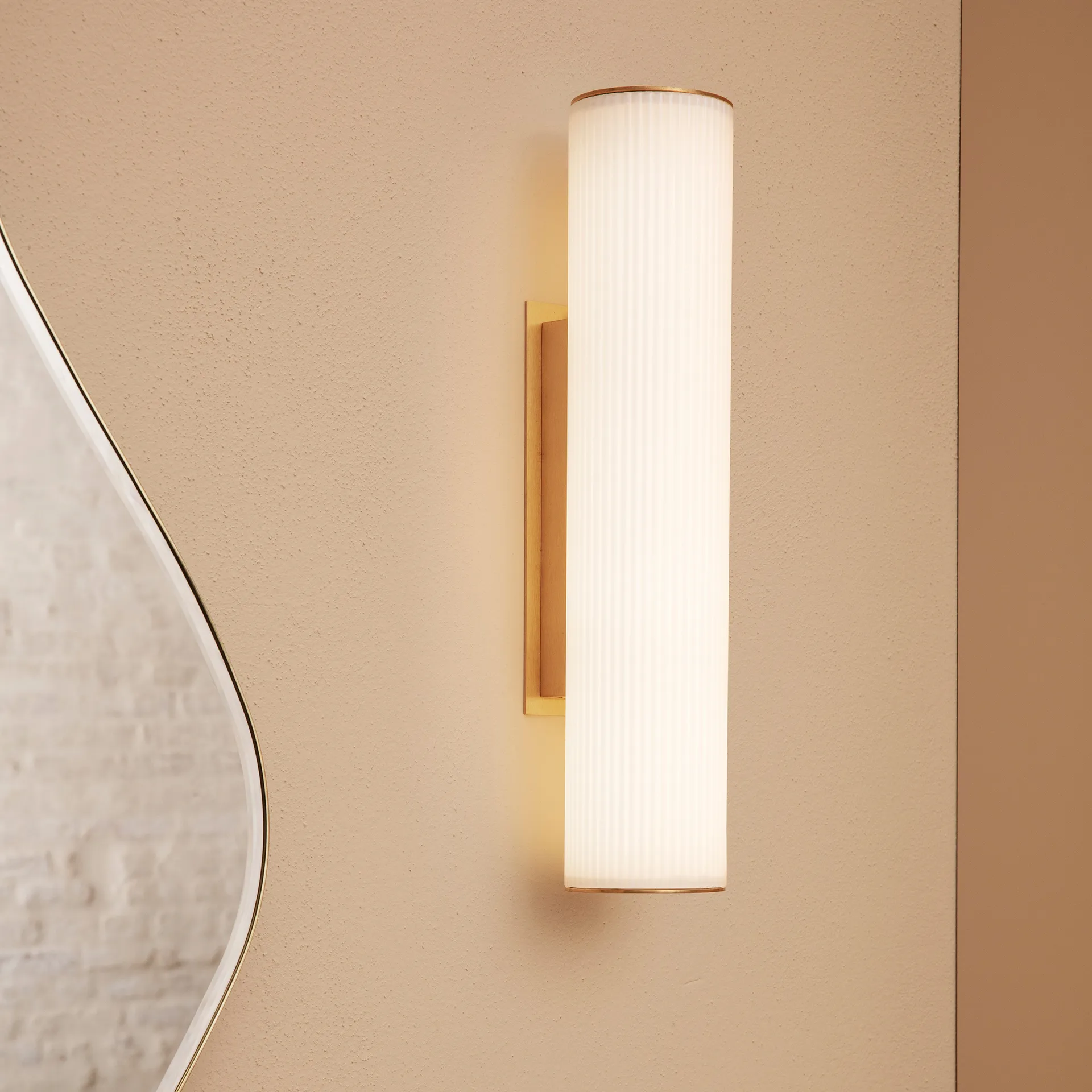 Vuelta lampa ścienna 40 cm, White-brass Ferm Living
