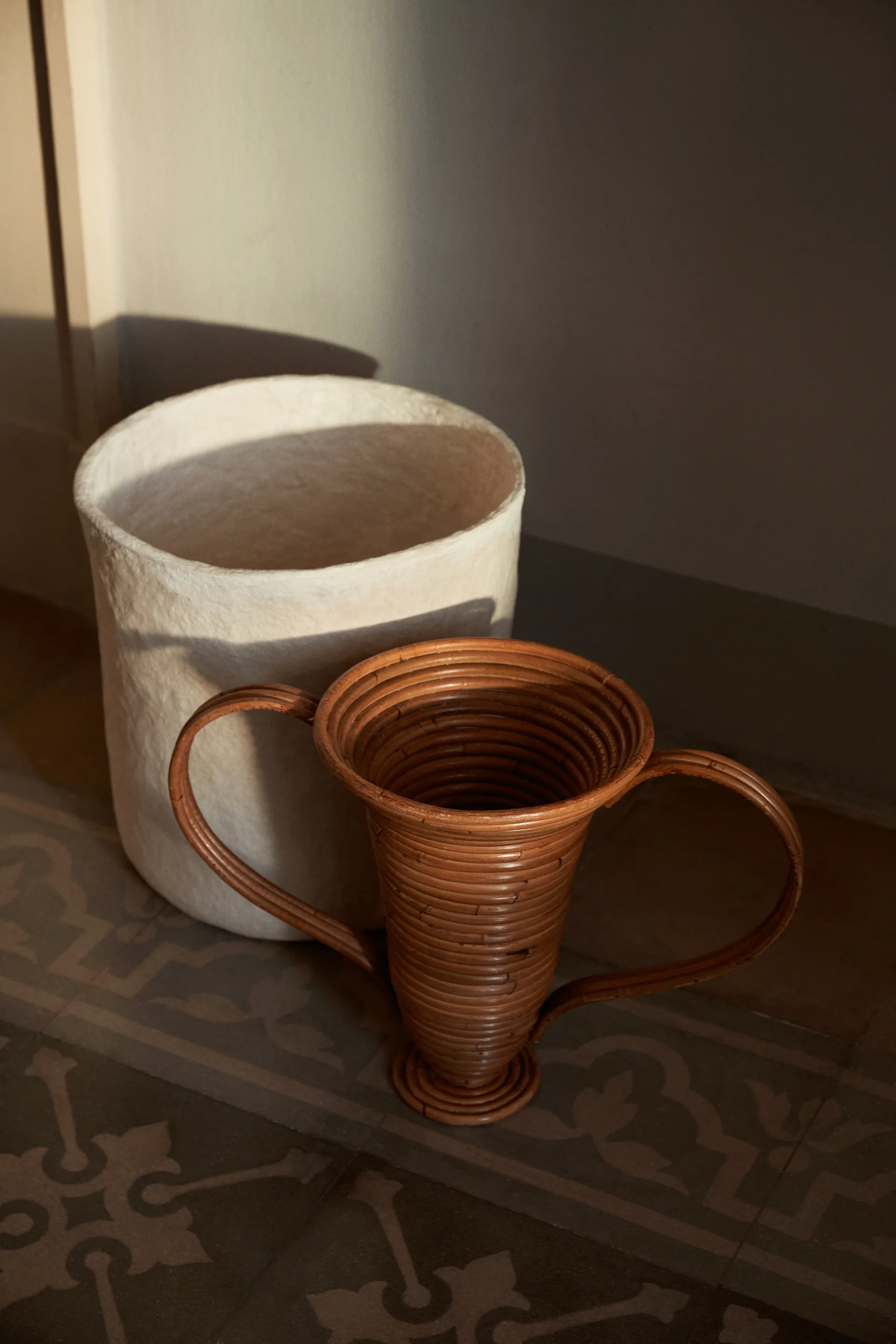 Wazon Amphora mały, Naturalny barwiony Ferm Living
