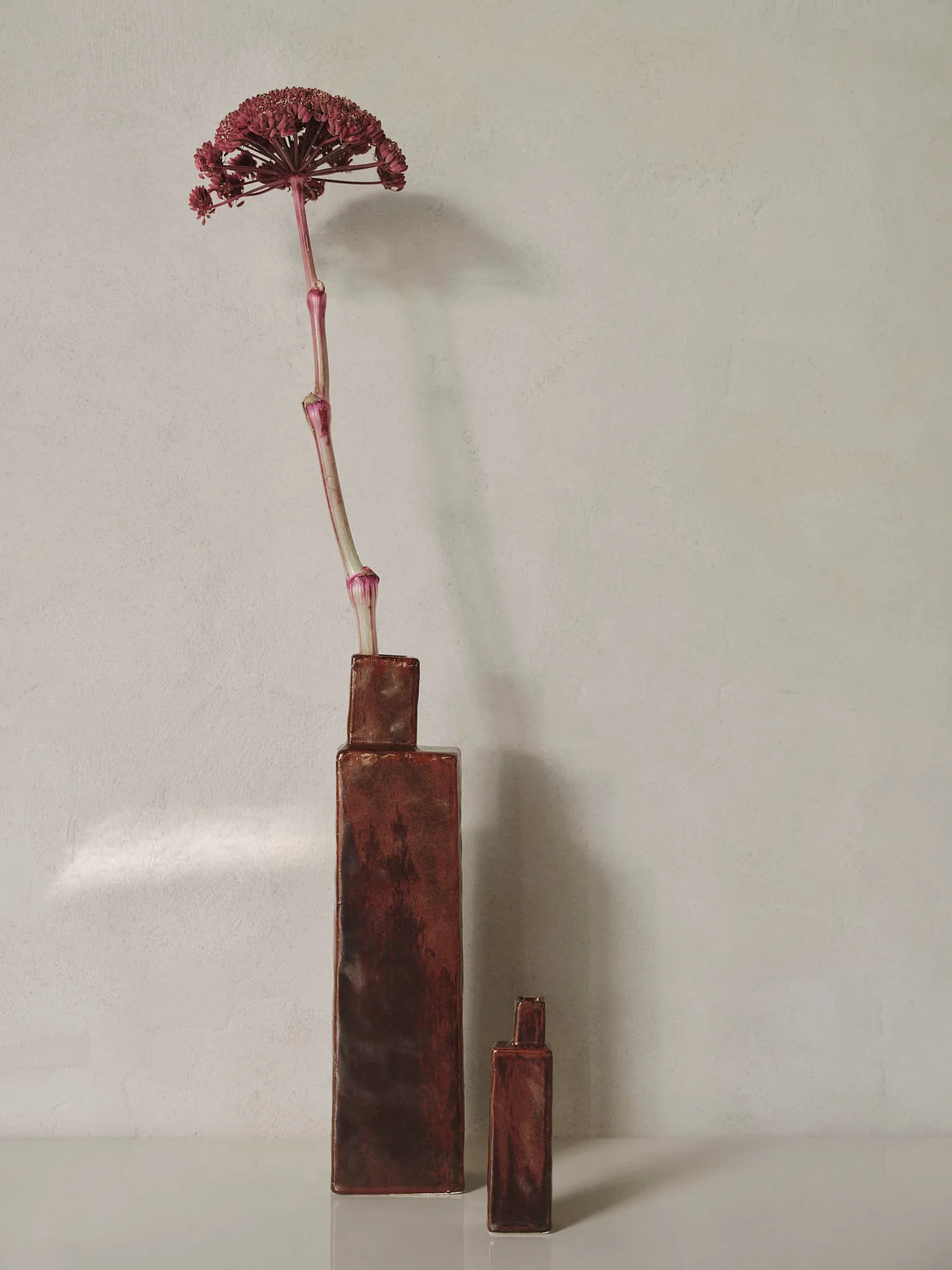 Wazon Koa H40, Red brown Ferm Living