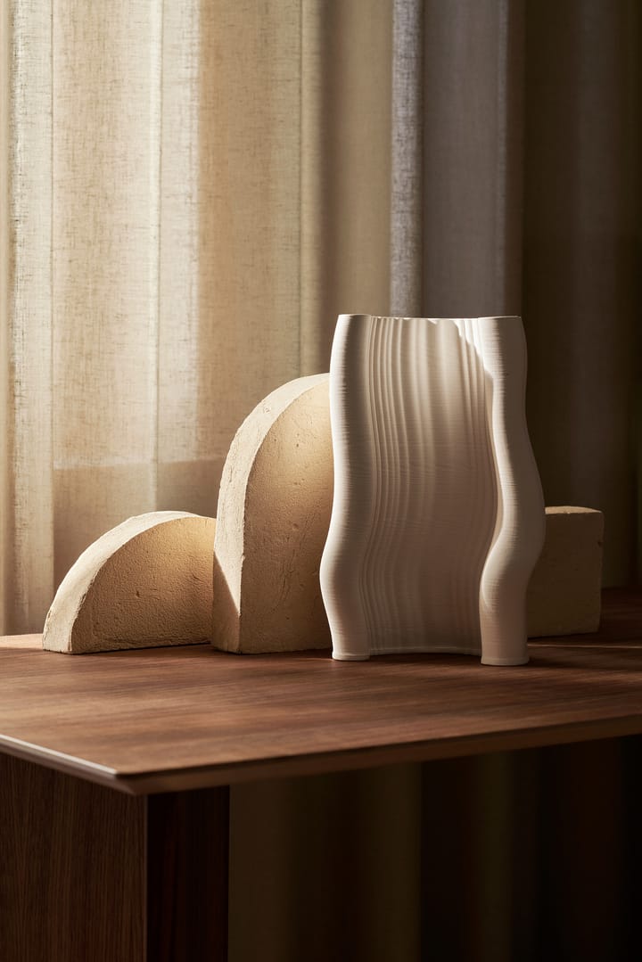 Wazon Moire 19x30 cm, Złamana biel  Ferm Living