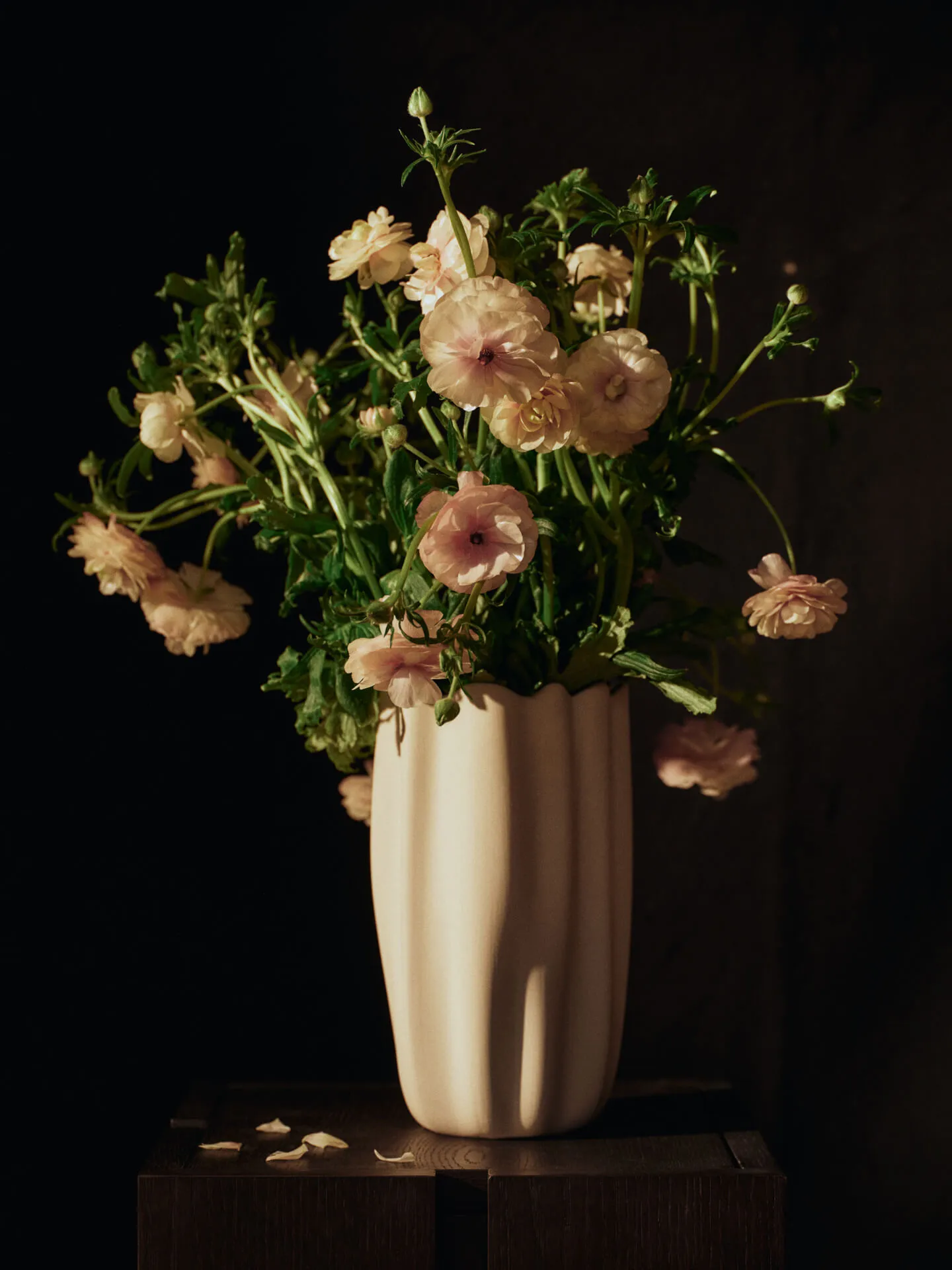 Wazon Nium, Off-white, 23 cm Ferm Living