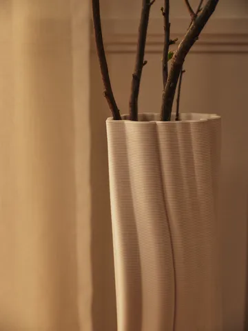 Wazon podłogowy Rylith - Off-white, 70 cm - Ferm Living