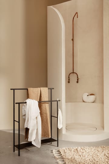 Wieszak na ręczniki Dora - Czarny - Ferm Living