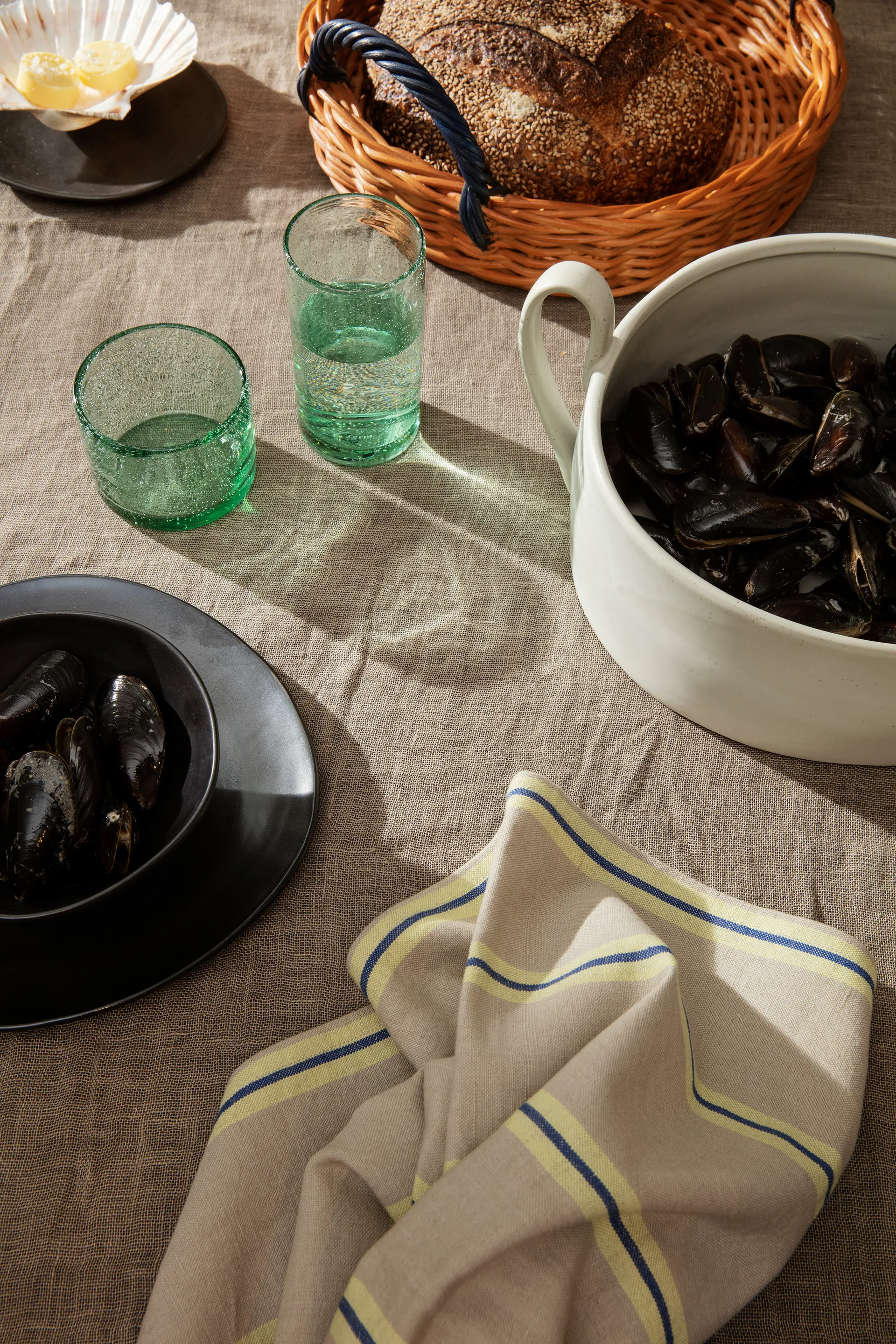 Wysoka szklanka Oli 22 cl, Recycled clear Ferm Living