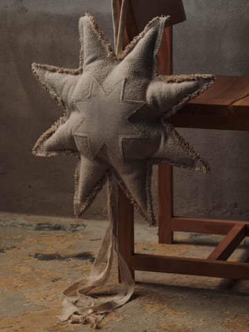Zawieszka dekoracyjna na okno Vela 50x88 cm - Naturalny - Ferm Living