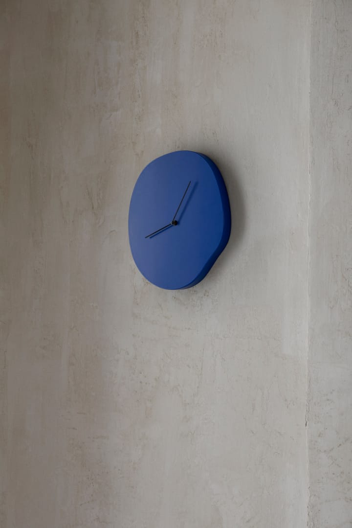Zegar ścienny Melt 28x33 cm - Niebieski - ferm LIVING