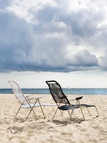 Leżak Spaghetti z podnóżkiem - Czarny - Fiam