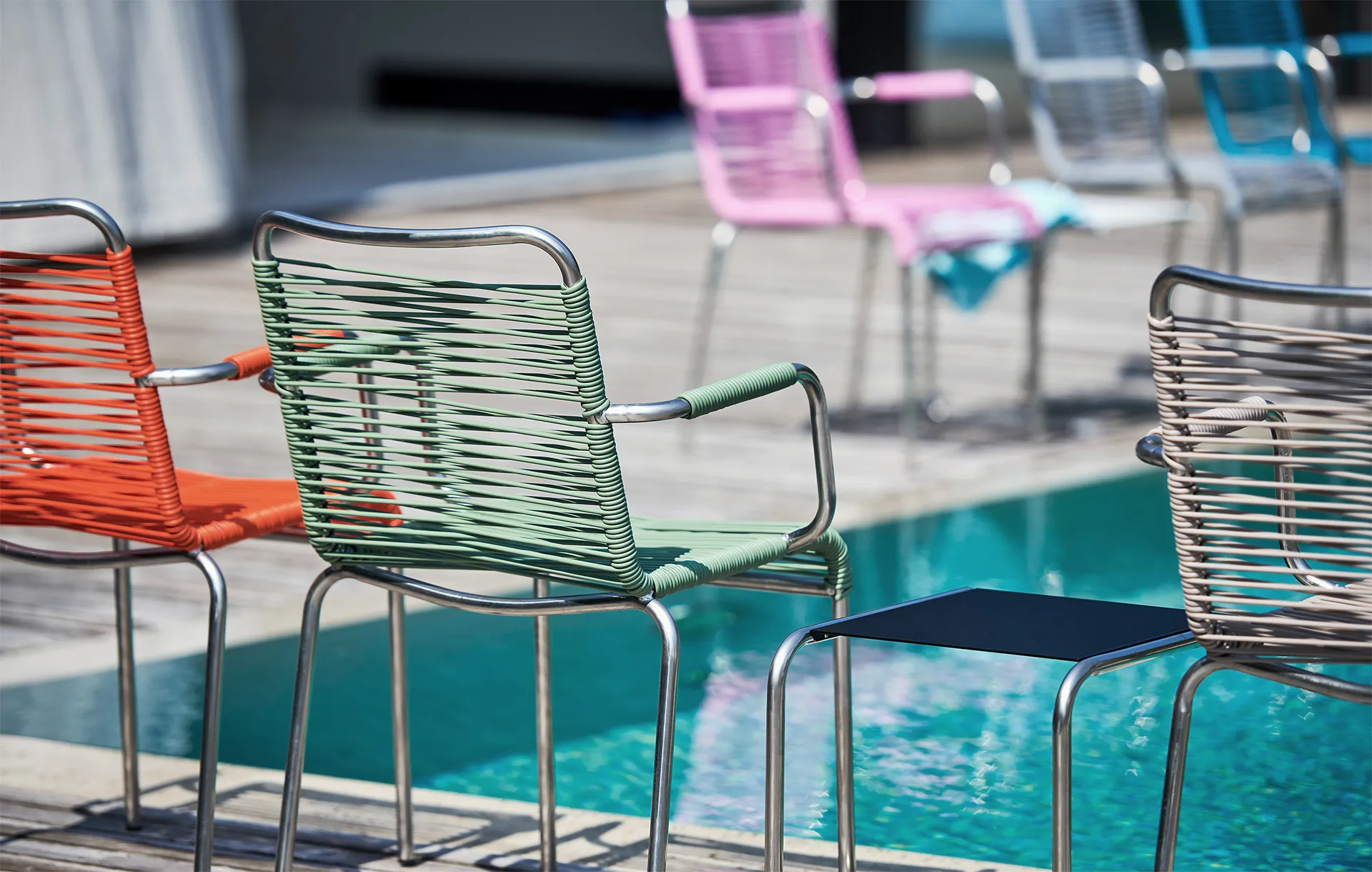 Mya aluminiowy fotel , Sage green Fiam