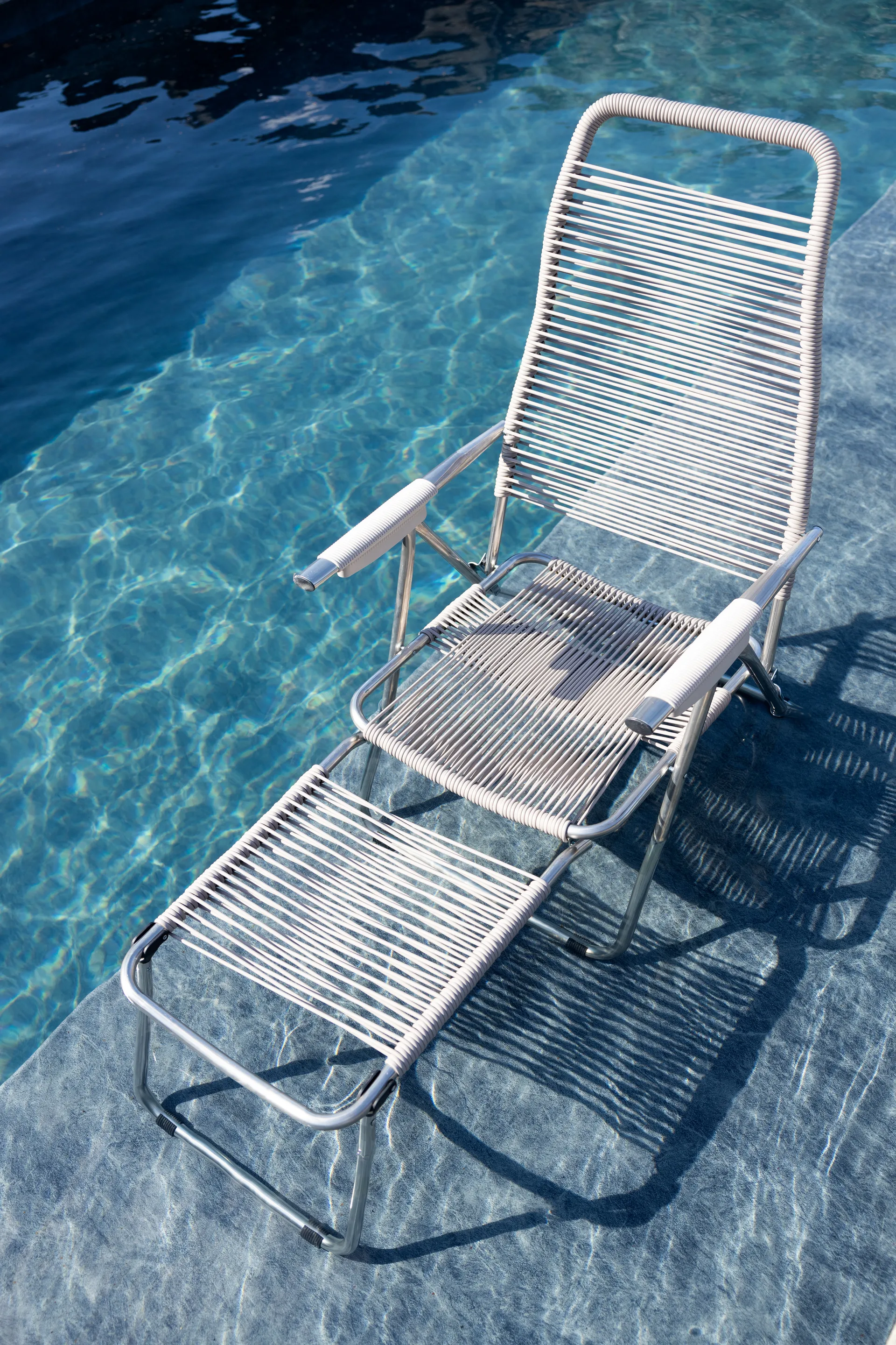 Spaghetti leżak z podnóżkiem, Szary Fiam