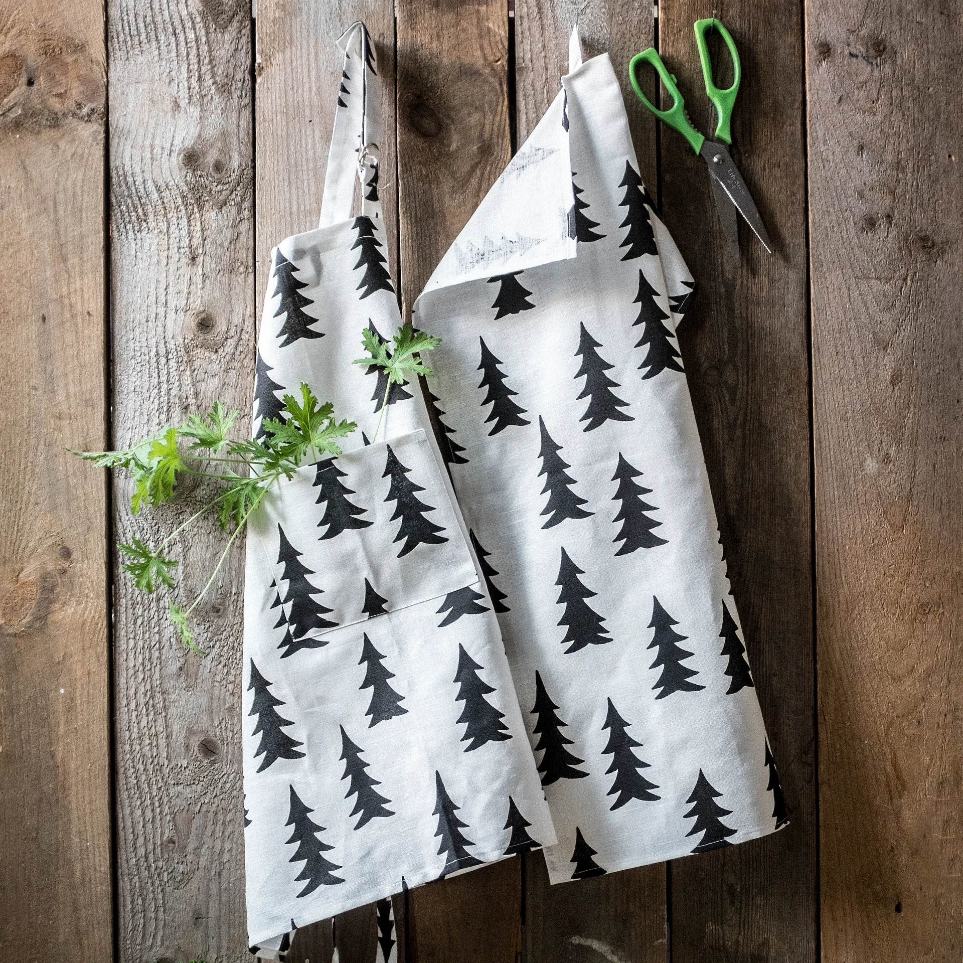 Choinka ręcznik kuchenny, biały-czarny Fine Little Day