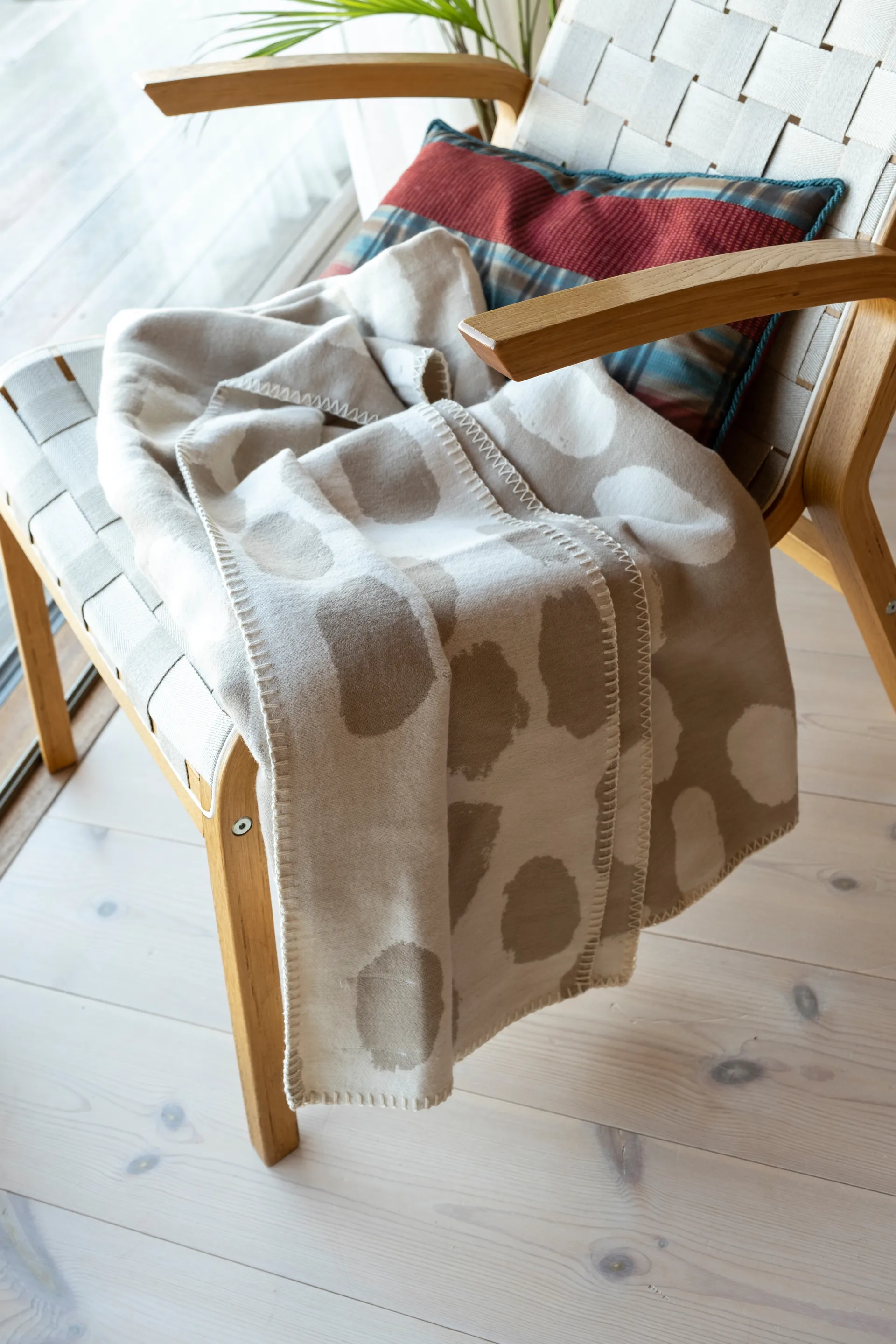 Filc Dots 140x180 cm, Beżowy Fine Little Day