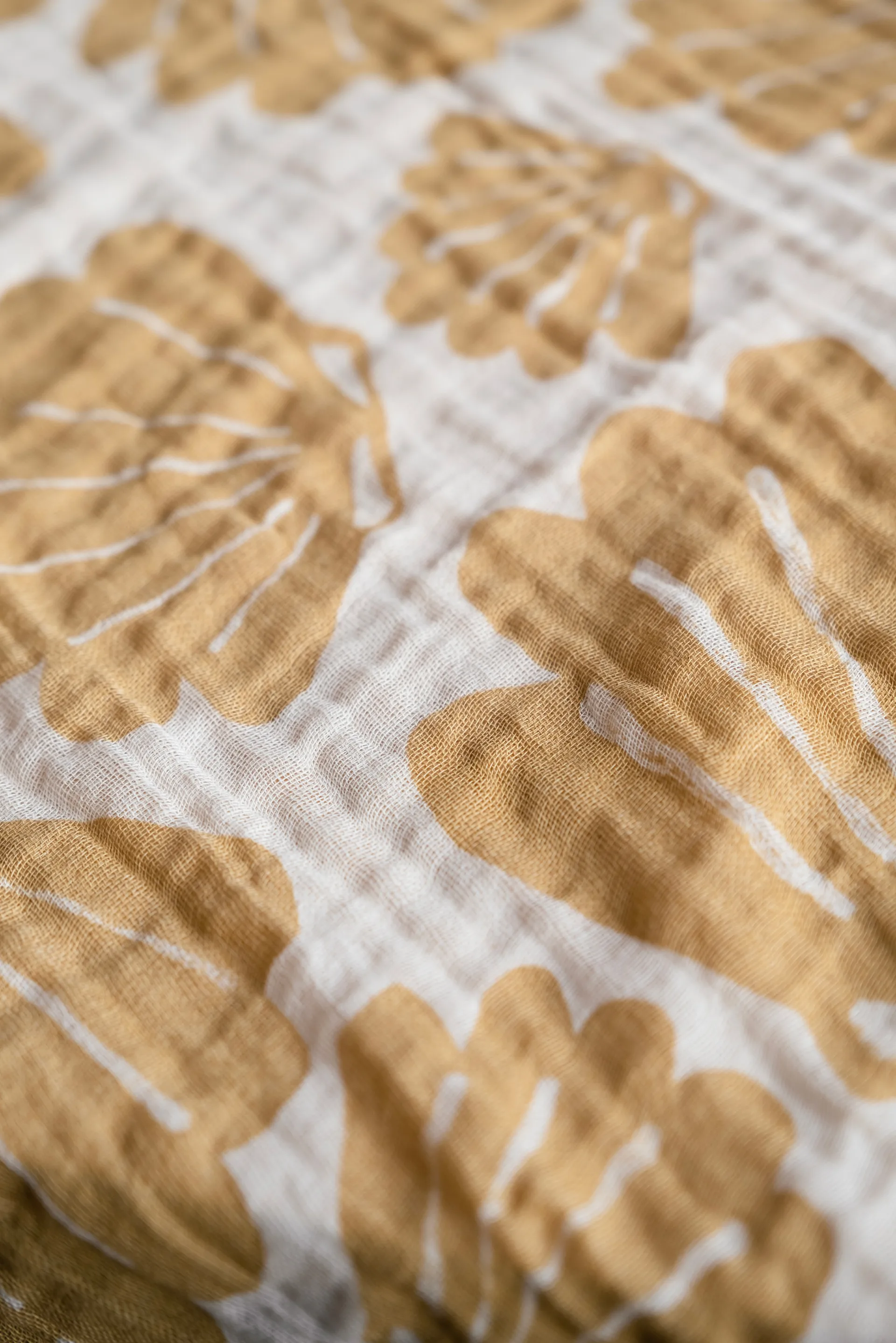 Koc muślinowy Snäcka 120x120 cm, Sand Fine Little Day