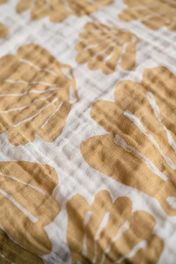 Koc muślinowy Snäcka 120x120 cm - Sand - Fine Little Day