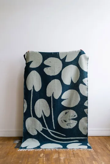Koc Water lilies 130x220 cm - Zielony - Fine Little Day