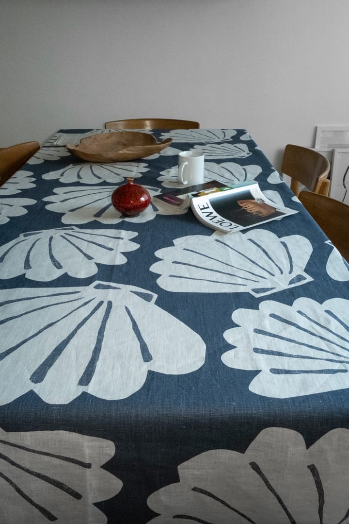 Obrus z motywem muszli lniany 149x149 cm, Niebieski Fine Little Day