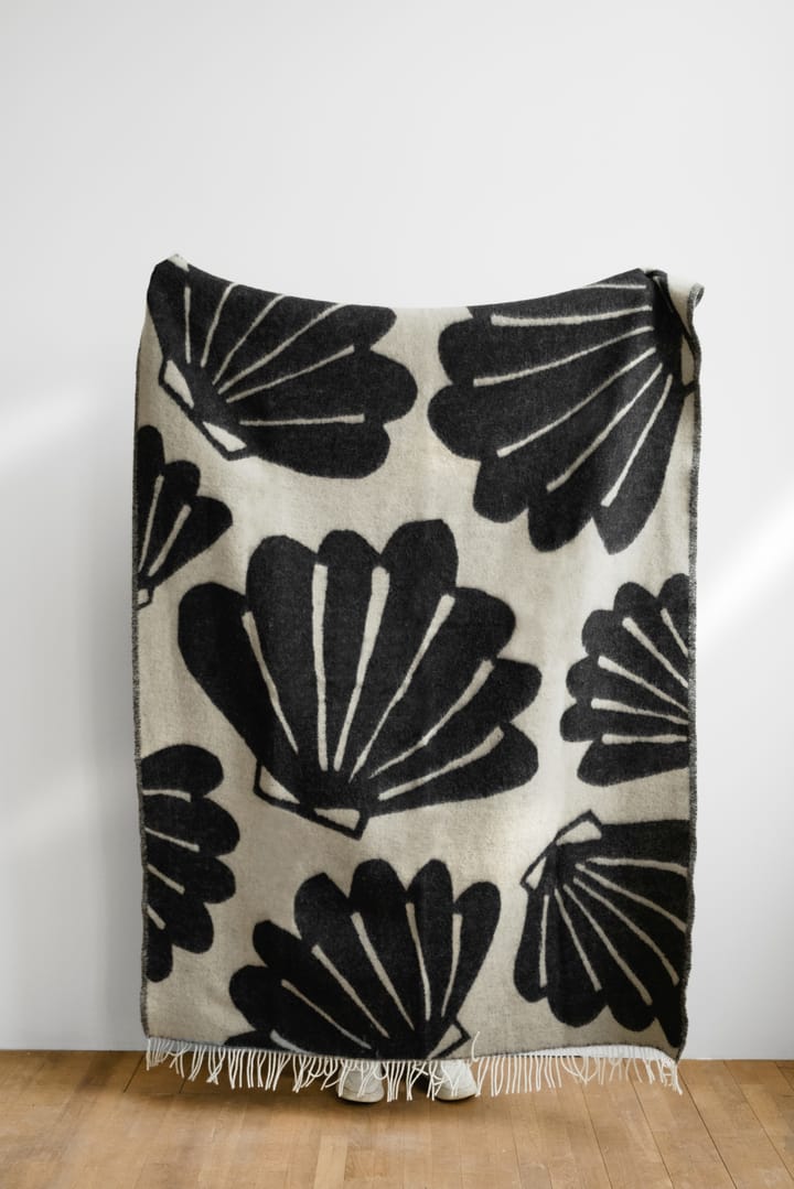 Pled Snäcka 130x190 cm, Coal-Beige Fine Little Day