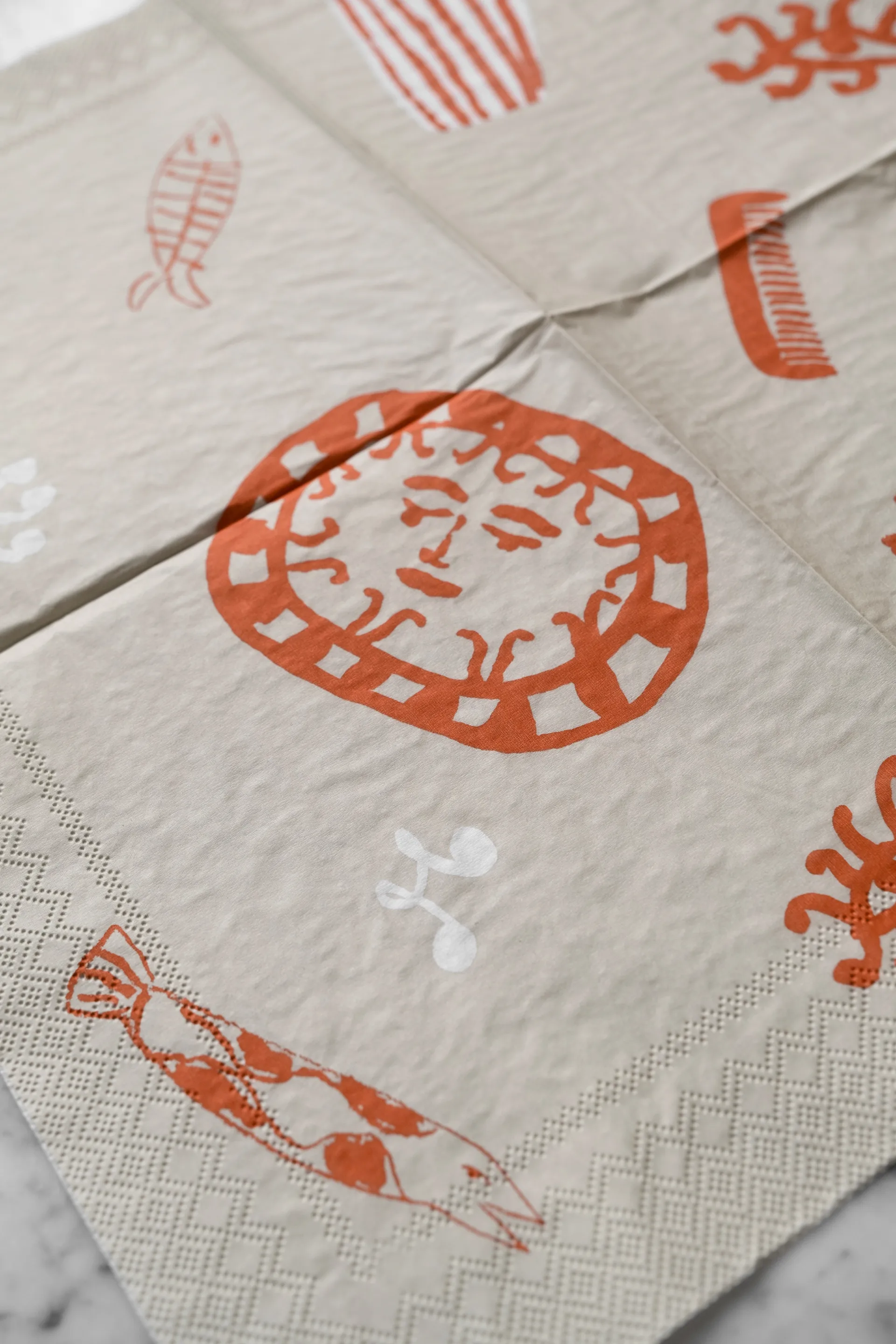 Serwetki Figures 20 szt., Beige-red Fine Little Day