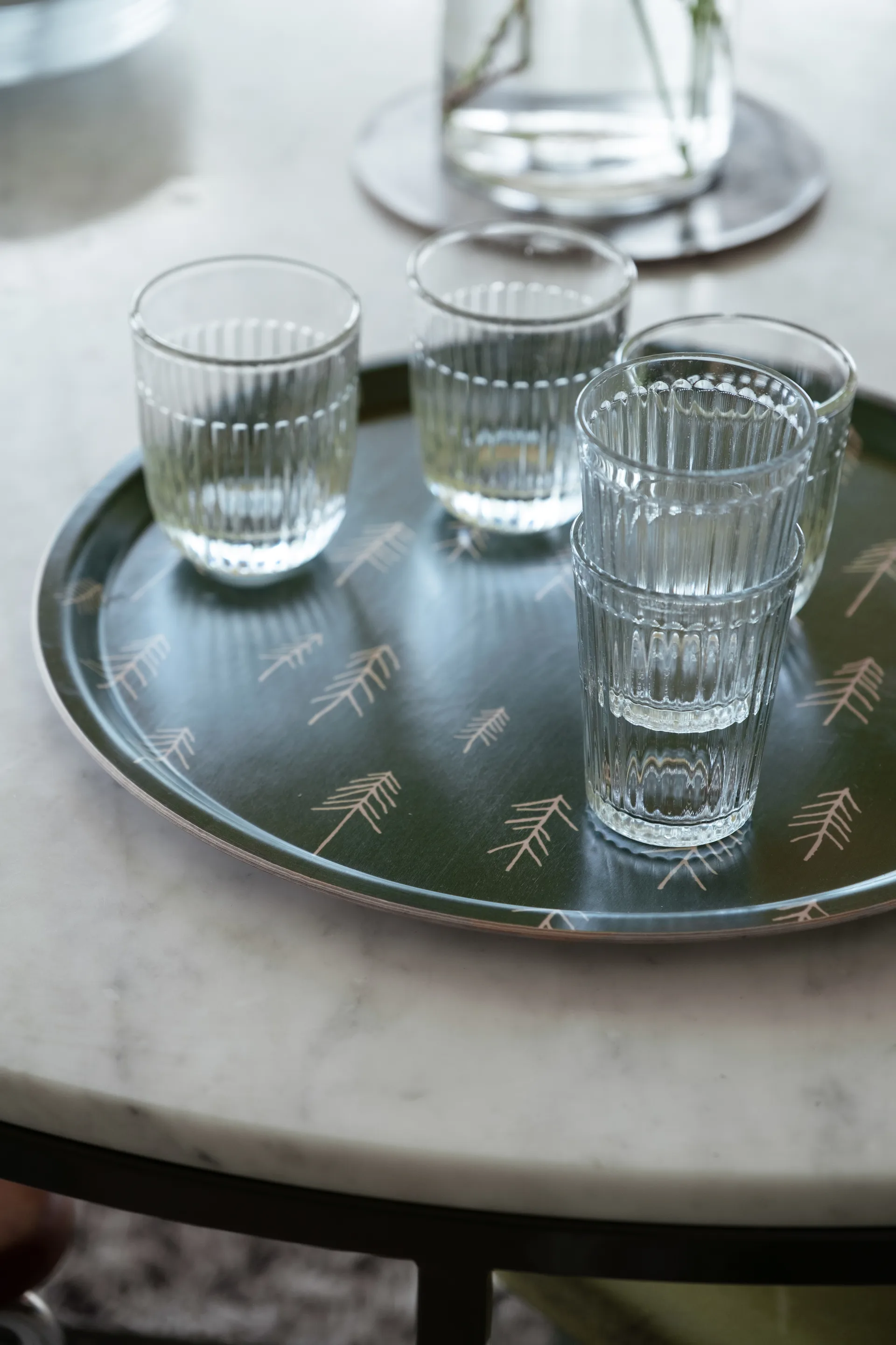 Taca Tall Ø38 cm, Zielony-nude Fine Little Day