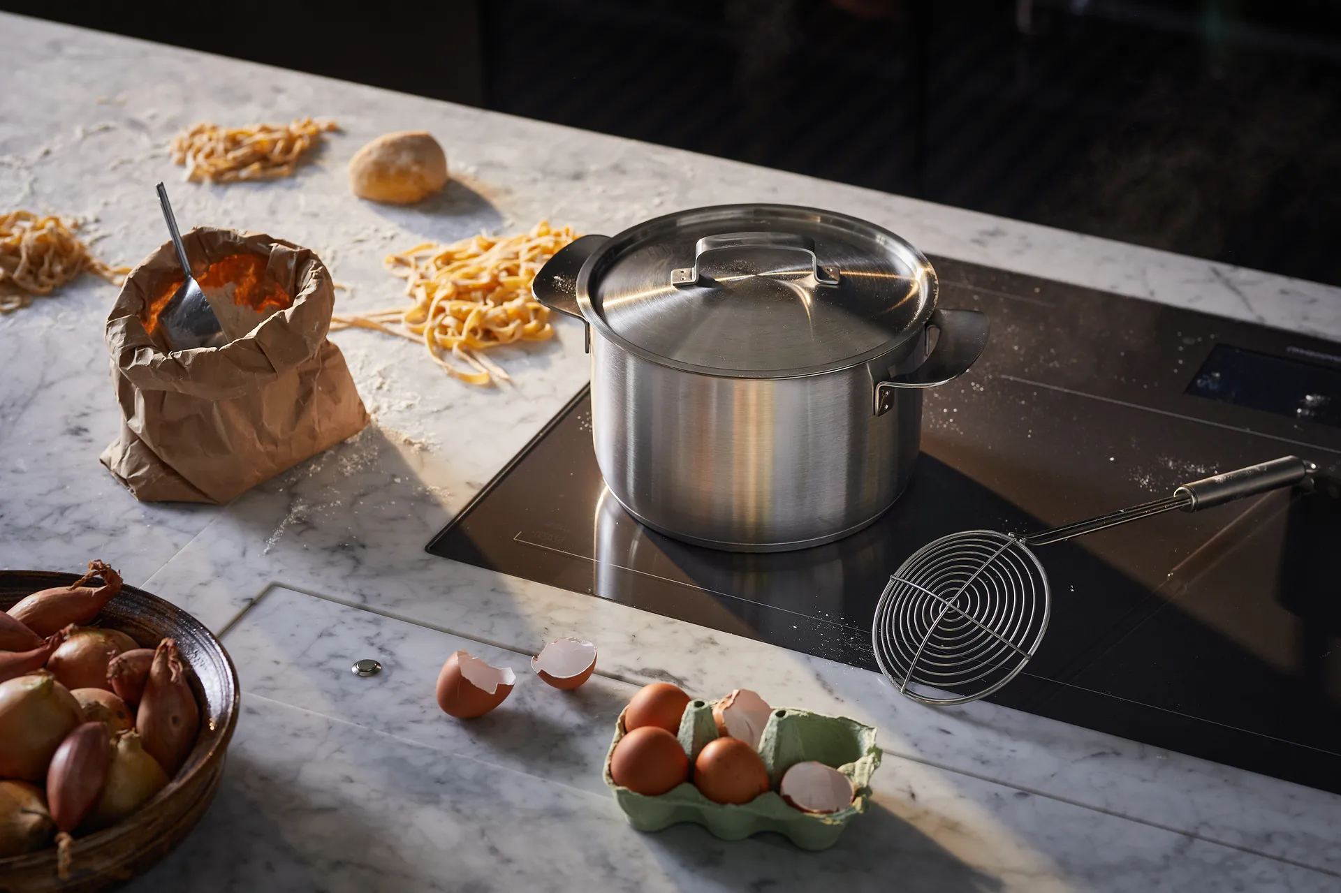 All Steel garnek, 5l Fiskars