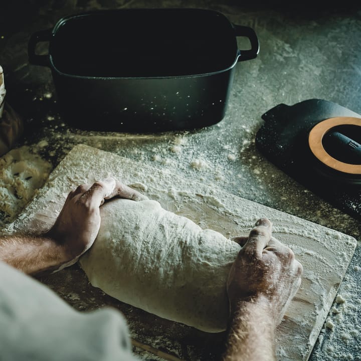 Garnek żeliwny owalny Norden, 5 l Fiskars