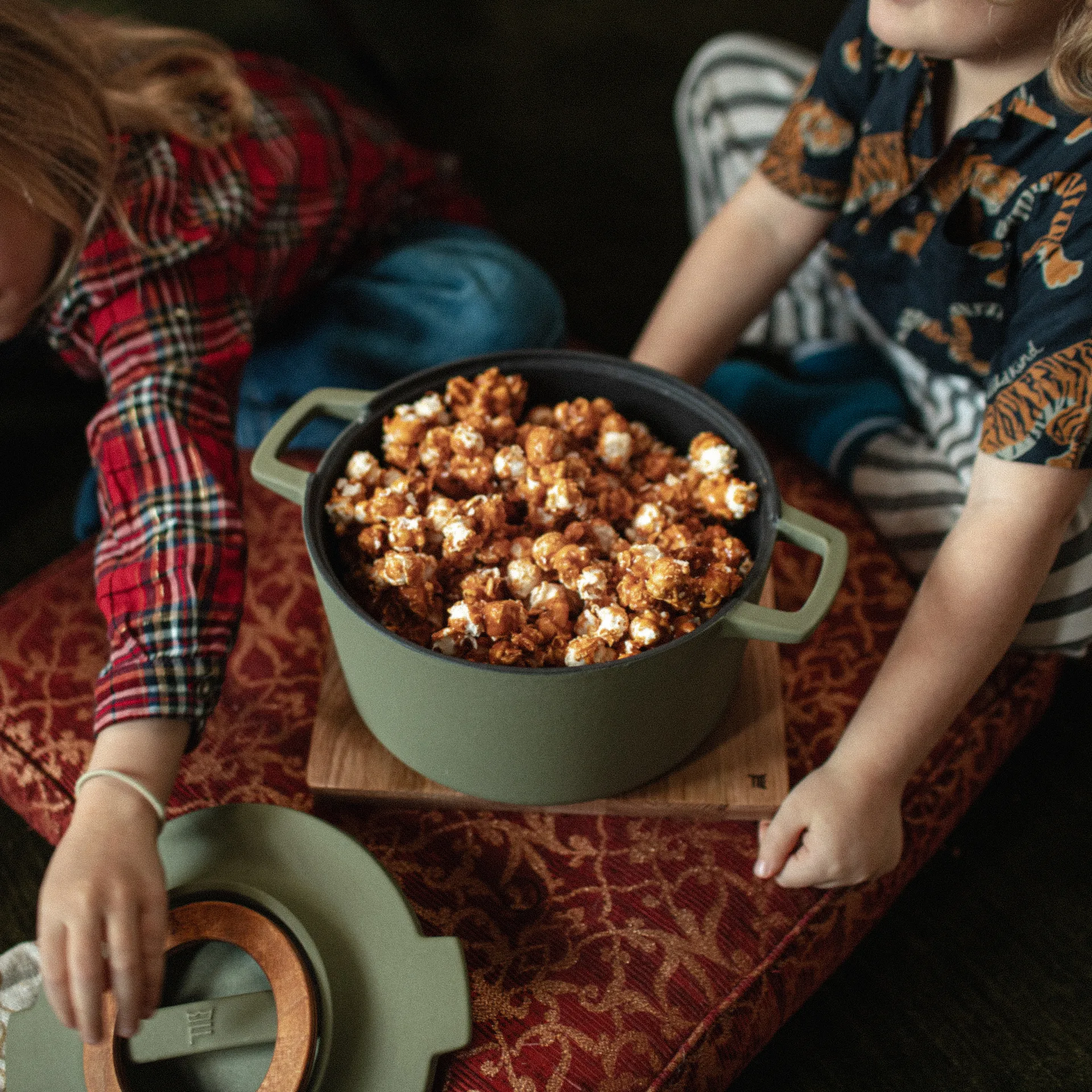 Garnek żeliwny z pokrzywą Norden, 4 L Fiskars