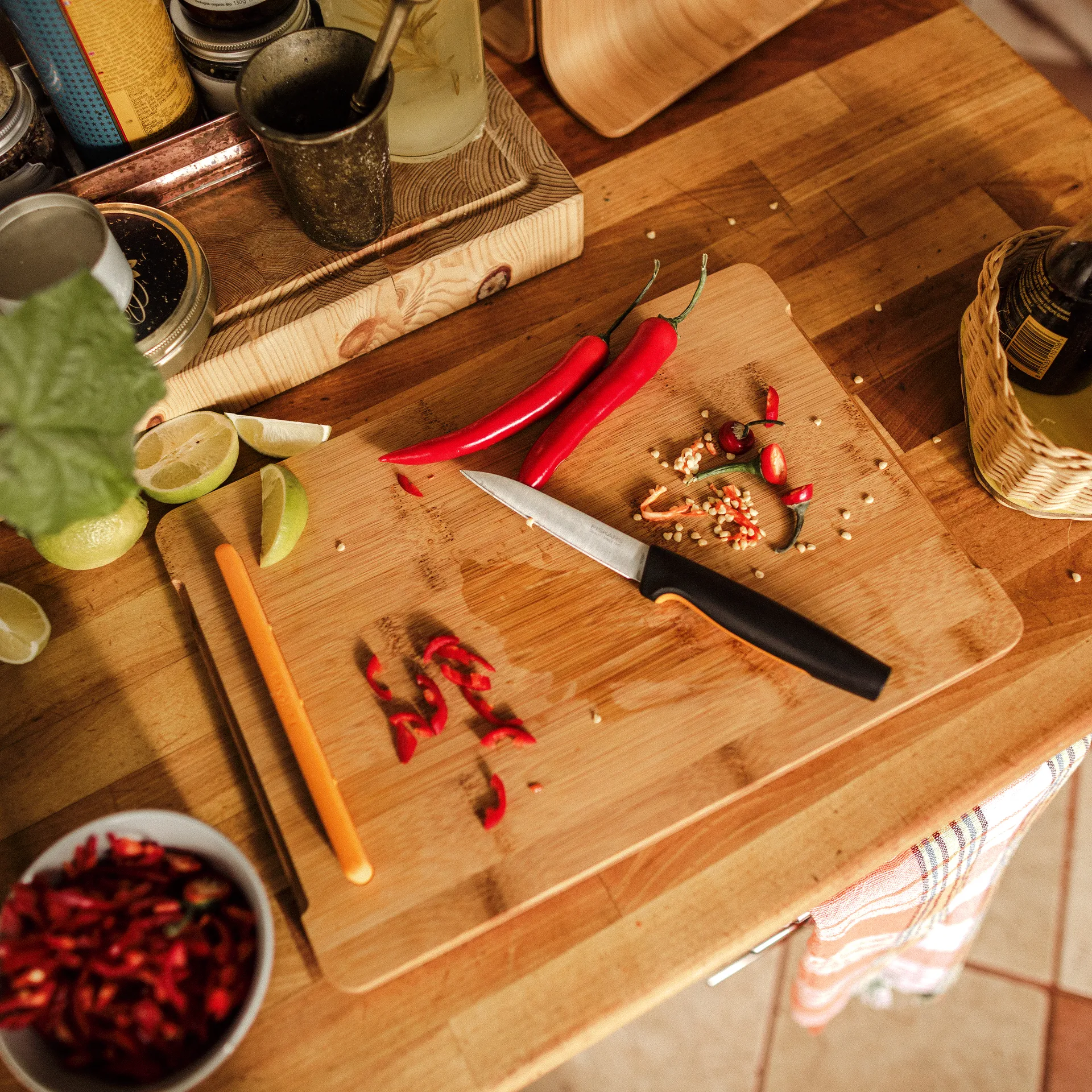 Nóż do warzyw Functional Form, 11 cm Fiskars