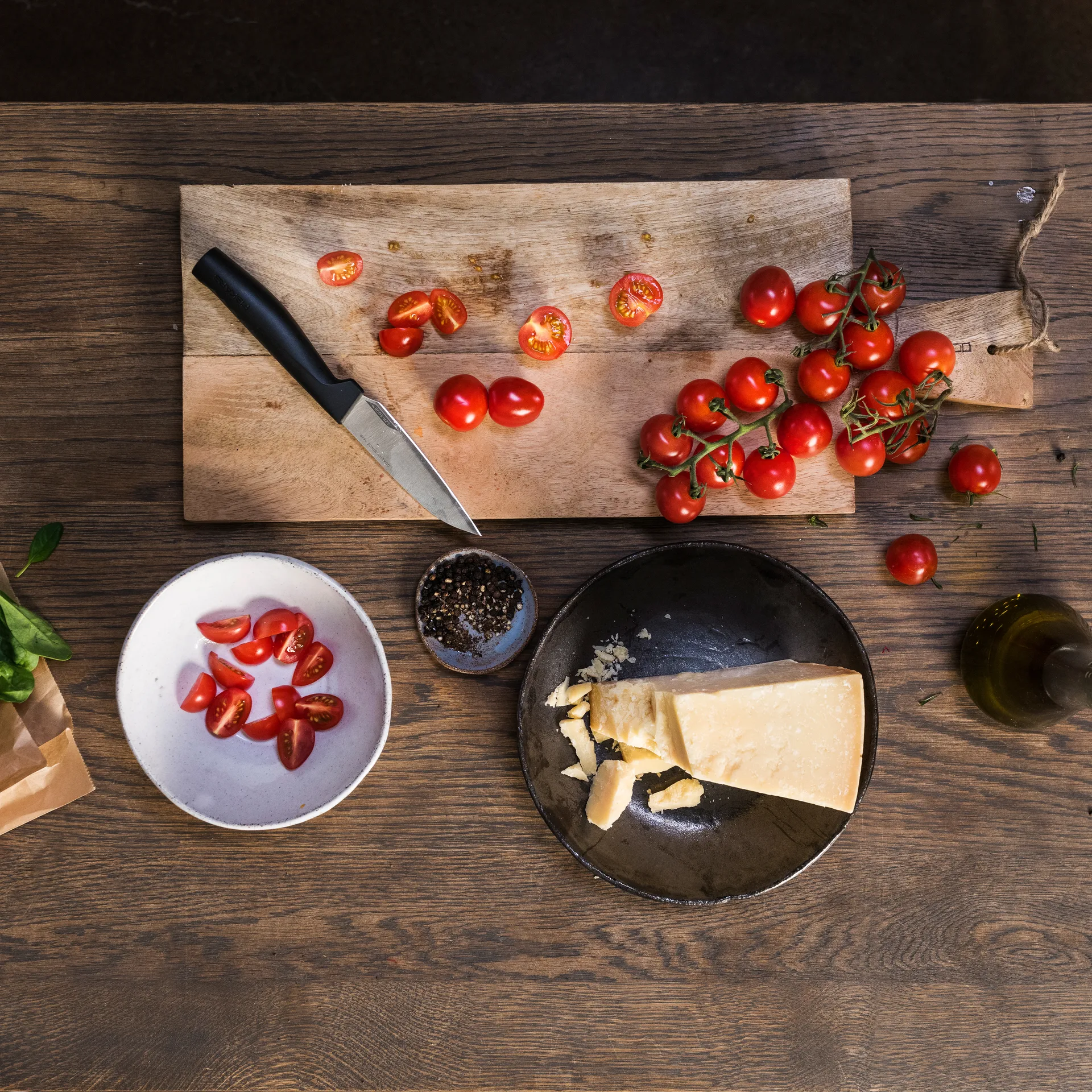 Nóż do warzyw Hard Edge 11 cm, Stal nierdzewna Fiskars