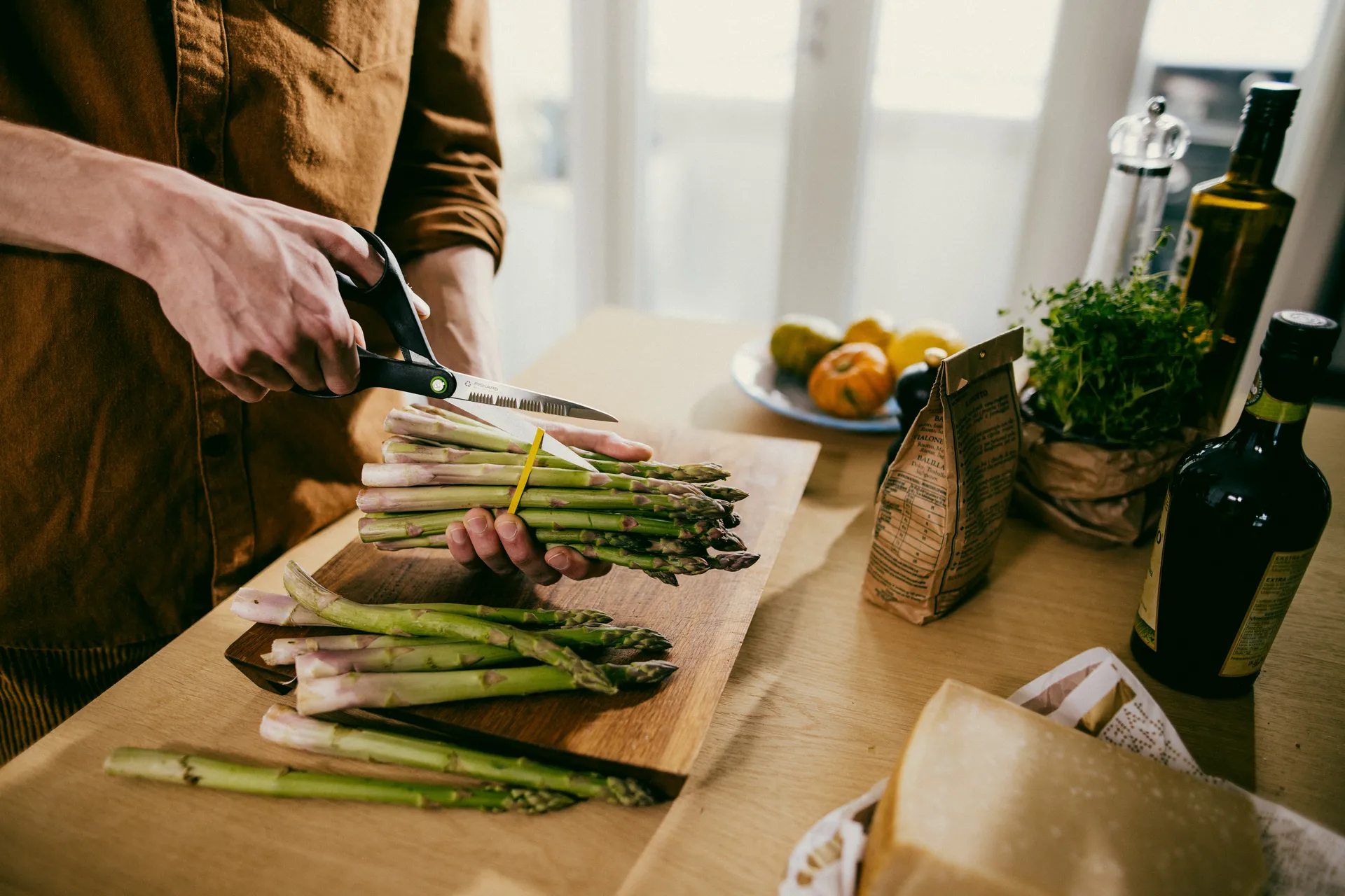 Nożyczki kuchenne Functional Form 21 cm, Czarne Fiskars