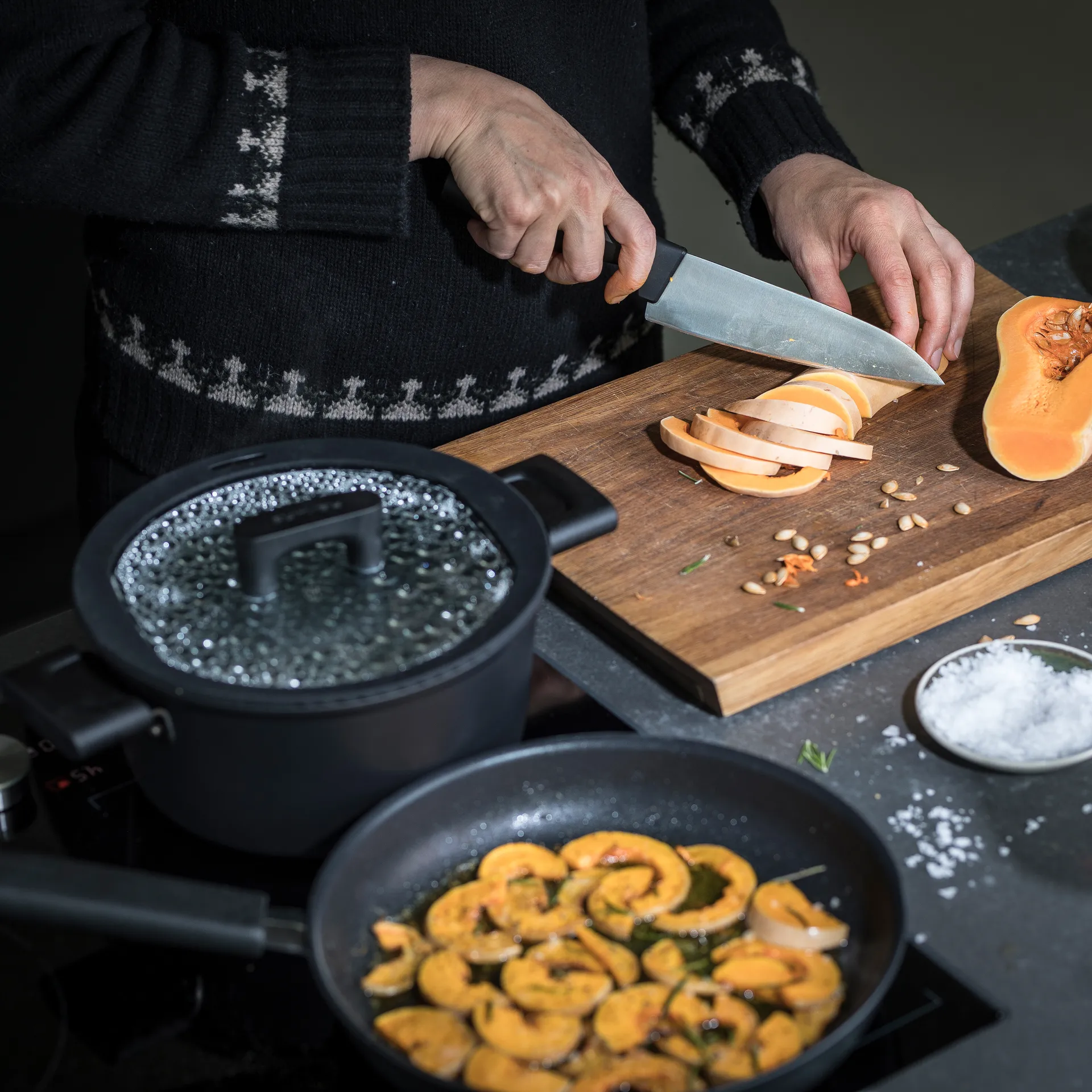 Zestaw noży Hard Edge nóż szefa kuchni i nóż do warzyw, 2 elementy Fiskars