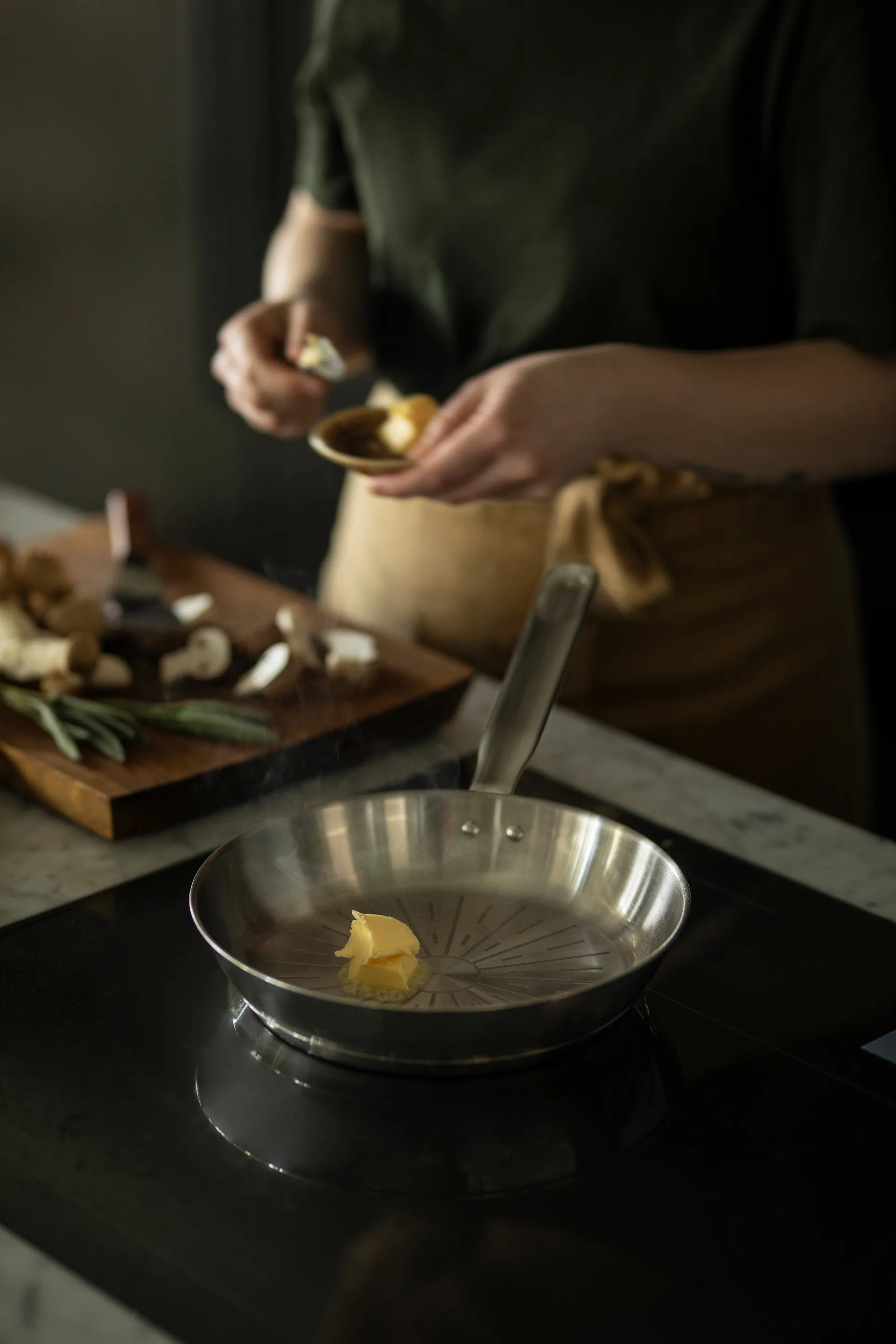 Zestaw patelni All Steel Pure, 2 części Fiskars