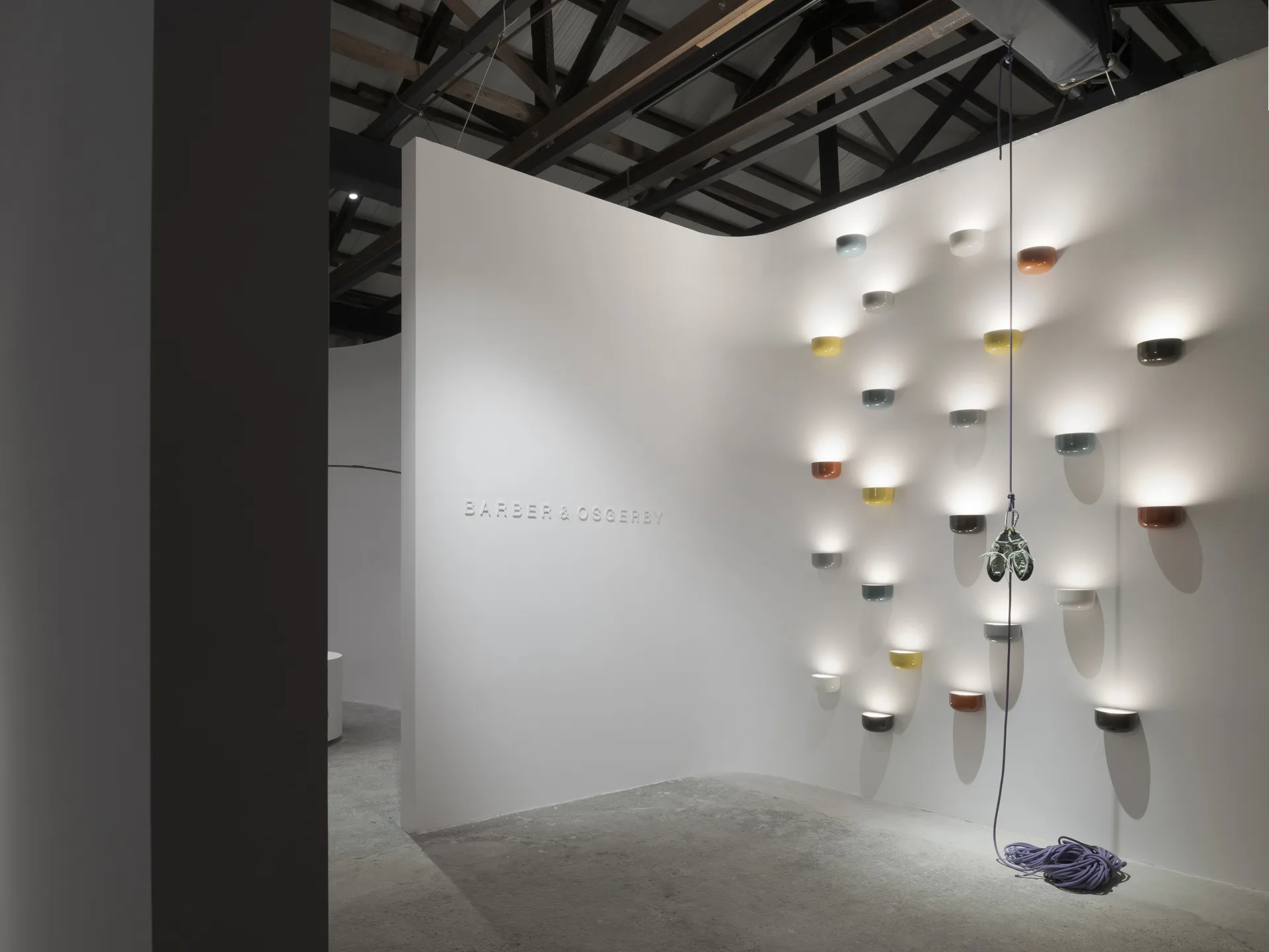 Kinkiet Bellhop Wall Up, Brick red Flos