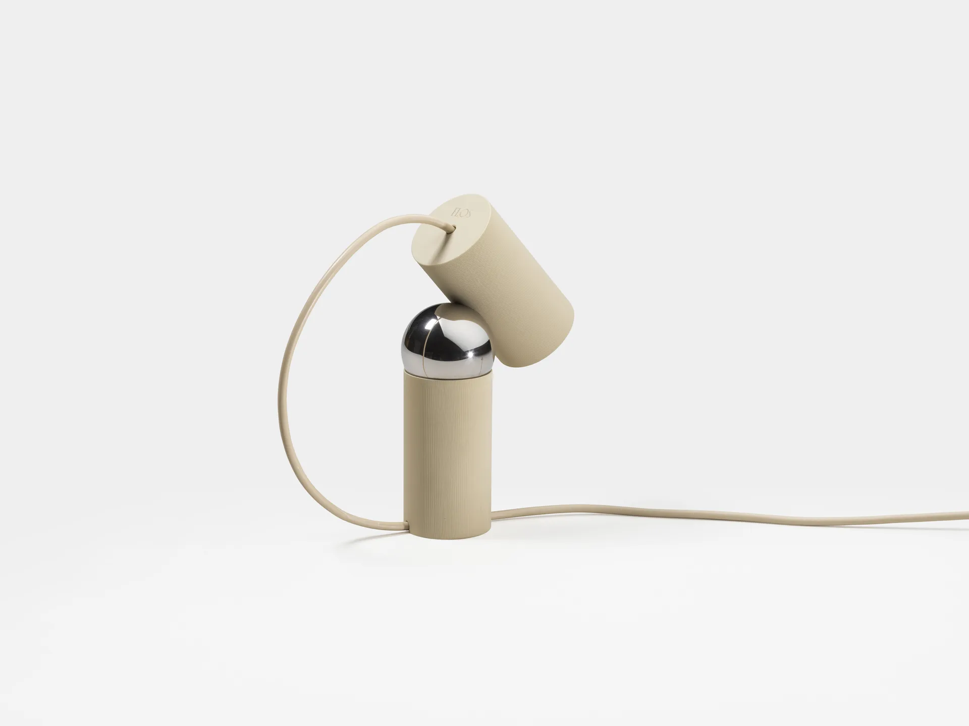 Lampa stołowa Bilboquet, Linen Flos