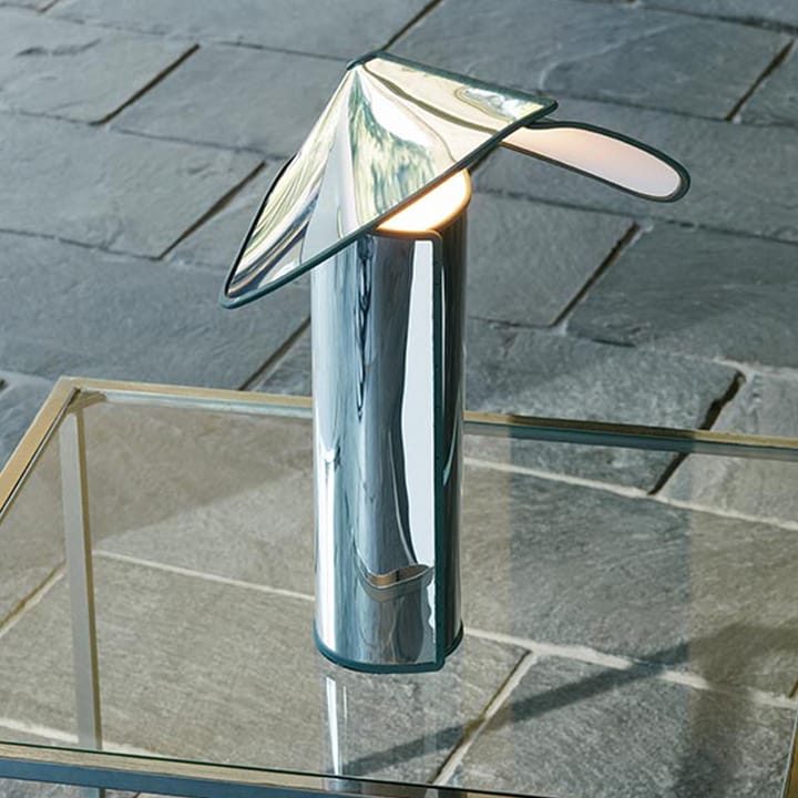 Lampa stołowa Chiara T, Aluminum, brzeg antracytowy Flos
