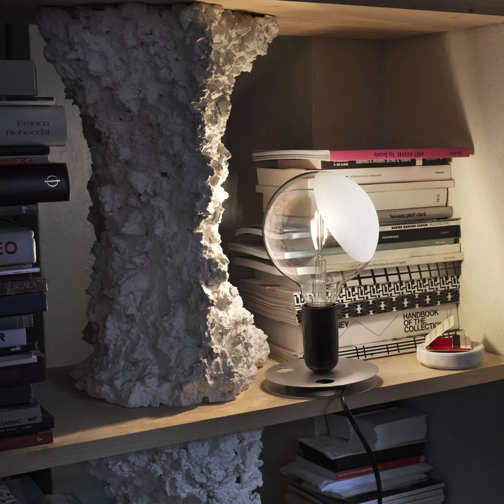 Lampa stołowa Lampadina, Czarny Flos