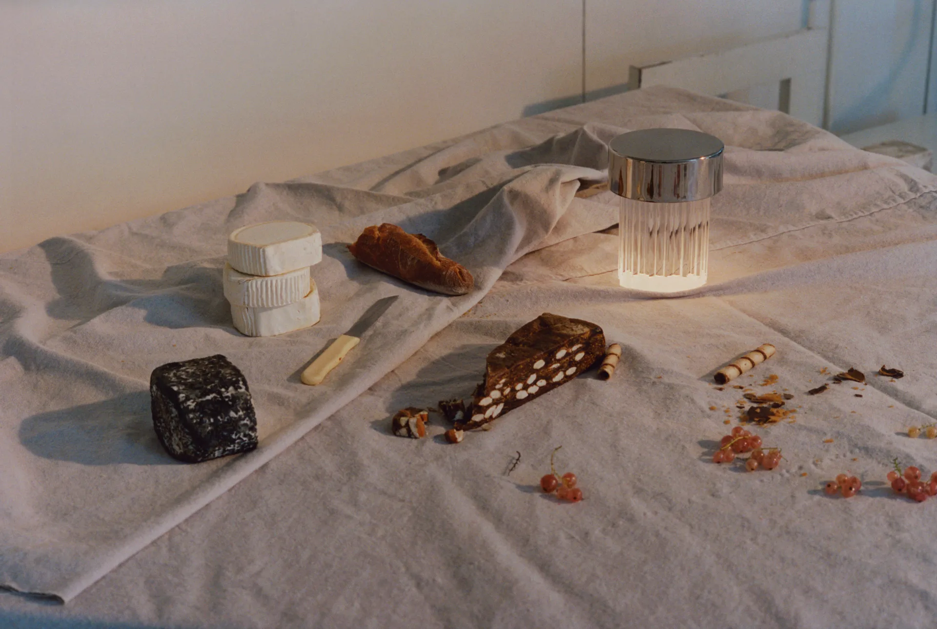 Lampa stołowa Last Order Fluted IP55, Stal nierdzewna Flos