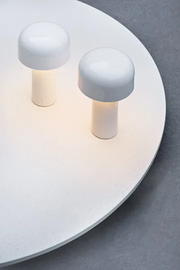 Lampa stołowa przenośna Bellhop - White, IP54 (wewnątrz/na zewnątrz) - Flos
