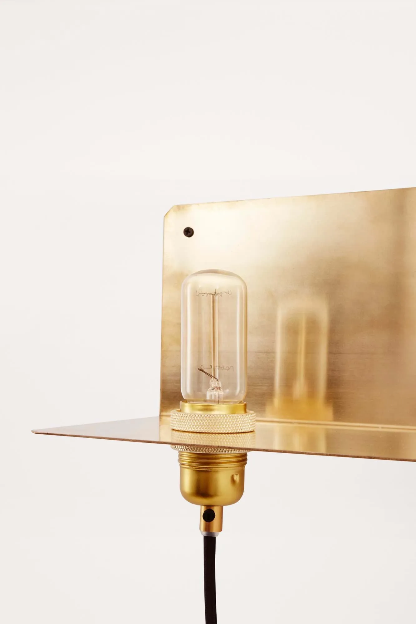 Lampa ścienna 90° Wall Light, Brass FRAMA