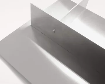 Półka ścienna Rivet Typecase - Aluminium, 44,6x44,6x16,1 cm - FRAMA