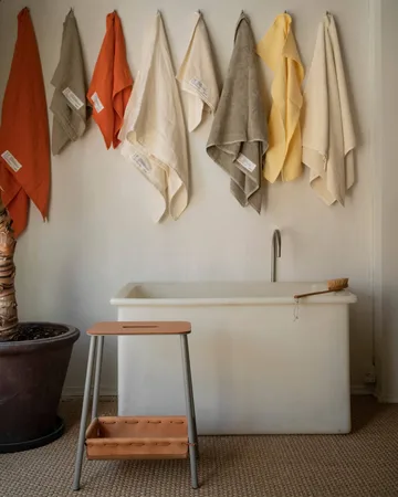 Ręcznik kąpielowy Heavy Towel 150x100 cm - Burnt orange (orange) - FRAMA