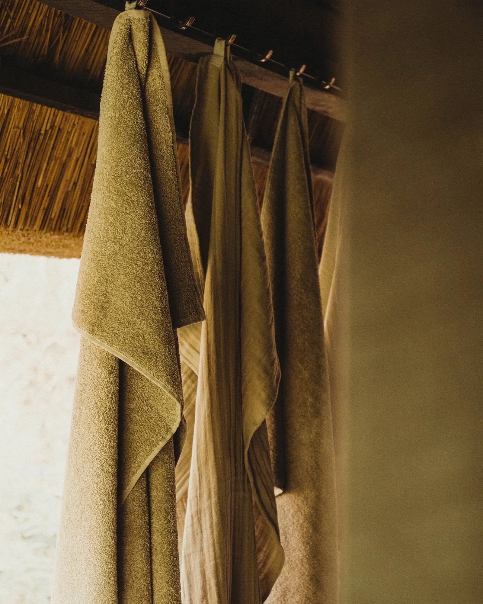 Ręcznik kąpielowy Heavy Towel 150x100 cm, Sage green (zielony) FRAMA