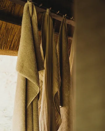 Ręcznik kąpielowy Heavy Towel 150x100 cm - Sage green (zielony) - FRAMA